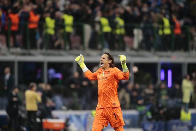 Yann Sommer of Inter FC celebrating after Hakan Calhanoglu of Inter FC scored a goal on a penalty kick during the Uefa Champions League 2024 45, semi-final second leg, football match between FC Inter and FC Barcelona, Barca on 06 Maj 2025 at San Siro Stadium, Milan, Italy. Photo Nderim Kaceli  Copyright: xNderimxKaceli IPAxSportx xipa-agency.netx xx IPA_57346550 IPA_Agency_IPA57346550