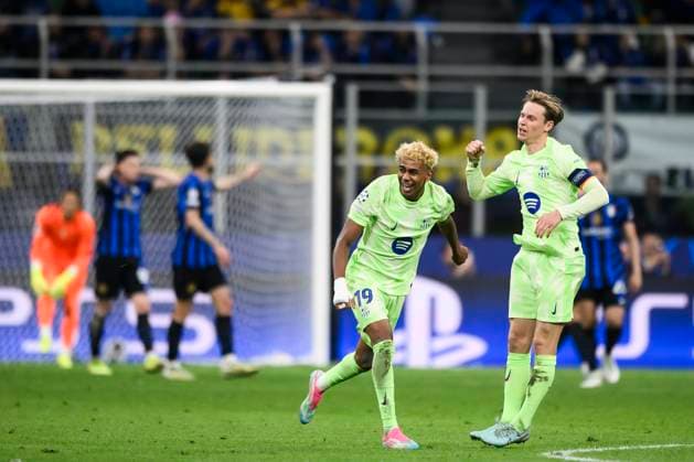 FC Internazionale v FC Barcelona, Barca - UEFA Champions League Lamine Yamal of FC Barcelona celebrates during the UEFA Champions League 2024 25 semi final second leg football match between FC Internazionale and FC Barcelona. Milan Italy Copyright: xNicolòxCampox