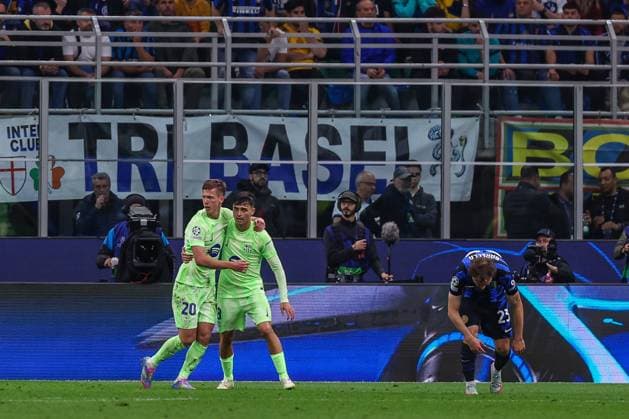 FC Internazionale vs FC Barcelona UEFA Champions League 2024 25 Semi Final 2nd leg 06 05 2025 Dani Olmo of FC Barcelona celebrates after scoring a goal during UEFA Champions League 2024 25 Semi Final 2nd leg football match between FC Internazionale and FC Barcelona at San Siro Stadium Copyright: xBEAUTIFULxSPORTS Carabellix