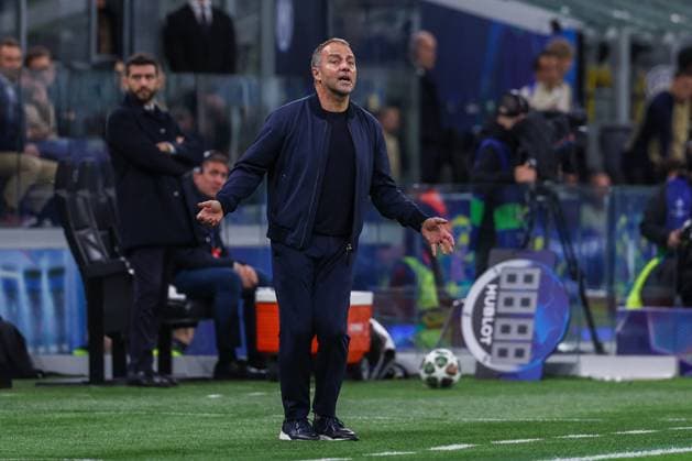 CALCIO - UEFA Champions League - Inter - FC Internazionale vs FC Barcelona, Barca Hansi Flick Head Coach of FC Barcelona reacts during UEFA Champions League 2024 25 Semi Final - 2nd leg football match between FC Internazionale and FC Barcelona at San Siro Stadium Milan Italy  Copyright: xIPAxSport ABACAx