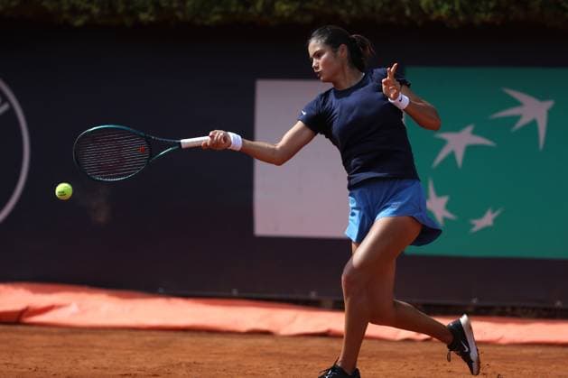 Rome, Italy, italy: Rome Italy 05 06 2025: Emma Raducanu ranking 49 during the training session at the Internazionali BNL d Italia 2025 ATP, Tennis Herren and WTA, Tennis Damen Master 1000 circuit in Rome at the Foro Italico. Tennis: Emma Raducanu, ATP And WTA Master 1000 Training Session At The Foro Italico In Rome  - ZUMAp169 0816735238st Copyright: xmarcoxiacobuccix