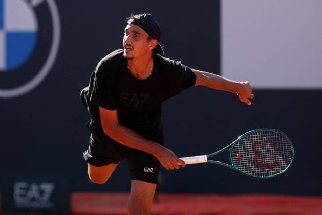 Tennis: Lorenzo Sonego, ATP, Tennis Herren and WTA, Tennis Damen Master 1000 training session at the Foro Italico in Rome Rome Italy 06.05.2025: Lorenzo Sonego ranking 44 during the training session at the Internazionali BNL d Italia 2025 ATP and WTA Master 1000 circuit in Rome at the Foro Italico. Rome italy Italy  Copyright: xIPA ABACAx