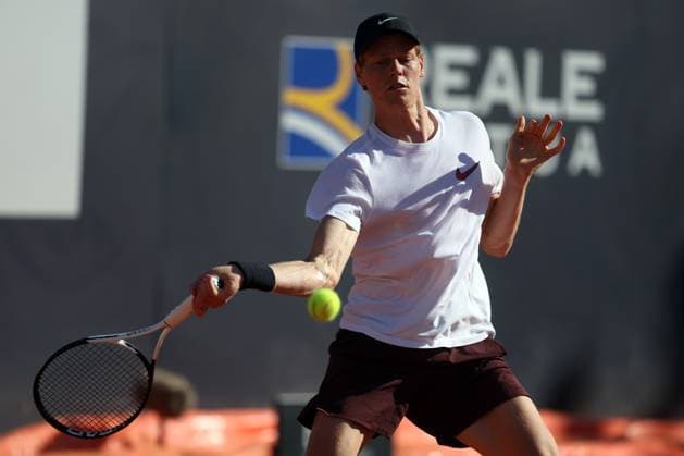 Rome, Italy, italy: Rome Italy 06.05.2025: Jamie Sinner ranking 1 during the training session at the Internazionali BNL d Italia 2025 ATP, Tennis Herren and WTA, Tennis Damen Master 1000 circuit in Rome at the Foro Italico. Tennis: Jannik Sinner Ranking 1, ATP And WTA Master 1000 Training Session At The Foro Italico In Rome  - ZUMAp169 0816744041st Copyright: xmarcoxiacobuccix