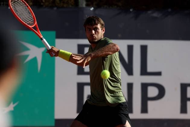 Rome, Italy, italy: Rome Italy 06.05.2025: Flavio Cobolli ranking 34 during the training session at the Internazionali BNL d Italia 2025 ATP, Tennis Herren and WTA, Tennis Damen Master 1000 circuit in Rome at the Foro Italico. Tennis: Flavio Cobolli, ATP And WTA Master 1000 Training Session At The Foro Italico In Rome  - ZUMAp169 0816745451st Copyright: xmarcoxiacobuccix