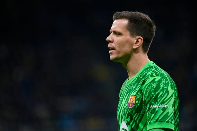 6th May 2025; Giuseppe Meazza, Milan, Italy; Champions League Semi Final, 2nd Leg Football, Inter Milan versus Barcelona FC; Wojciech Szczesny of FC Barcelona, Barca as his team takes a 2-3 lead  ActionPlus12783429 StefanoxGuidi