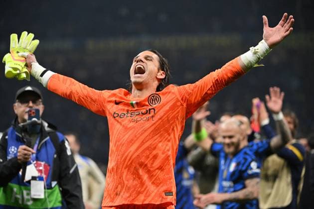 (250507) -- MILAN, May 7, 2025 -- Inter Milan s goalkeeper Yann Sommer celebrates at the end of the UEFA Champions League semifinal second leg match between Inter Milan and Barcelona in Milan, Italy, May 6, 2025. (Photo by Xinhua) (SP)ITALY-MILAN-FOOTBALL-UEFA CHAMPIONS LEAGUE-INTER MILAN VS BARCELONA AlbertoxLingria 
