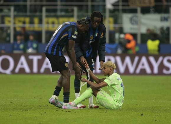 Marcus Thuram of Inter FC, Yann Bisseck of Inter FC and Lamine Yamal of FC Barcelona, Barca during the Uefa Champions League 2024 45, semi-final second leg, football match between FC Inter and FC Barcelona on 06 Maj 2025 at San Siro Stadium, Milan, Italy. Photo Nderim Kaceli  Copyright: xNderimxKaceli IPAxSportx xipa-agency.netx xx IPA_57352016 IPA_Agency_IPA57352016