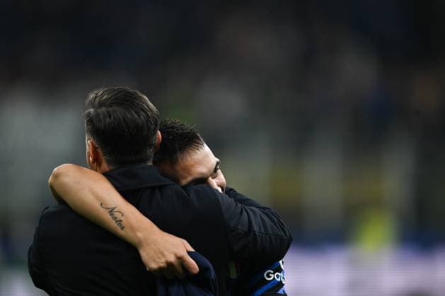 FC Internazionale Milano v FC Barcelona, Barca - UEFA Champions League 2024 25 Semi Final Second Leg Lautaro Martinez of FC Inter and Javier Zanetti of FC Inter celebrate after a victory during the UEFA Champions League Semi-finals second leg match between FC Internazionale and FC Barcelona in Milan, Italy, on May 6, 2025, at Giuseppe Meazza San Siro Stadium. Milano Italy  Copyright: xTizianoxBallabiox originalFilename:ballabio-interfci250506_npZeI.jpg