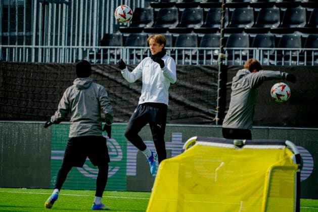 Training for the European League semi-final Bodo 20250507 Ulrik Saltnes at Bodo Glimts training session on the day of the European League semi-final against Tottenham at Aspmyra Stadium Photo Stian Lysberg Solum NTB Bodo Norge EDITORIAL USE ONLY RESTRICTED USE FOR BETTING COMPANIES  Copyright: xStianxLysbergxSolumx xNTBx