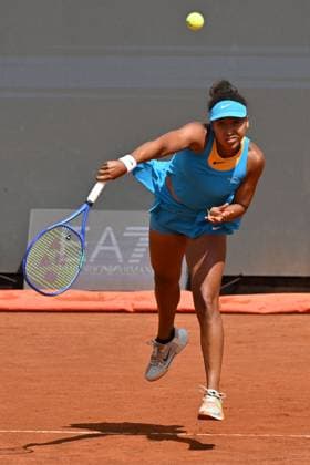 7th May 2025; Foro Italico, Rome, Italy: ATP, Tennis Herren 1000 Tennis Masters Rome, Day 1; Naomi Osaka (Jap) in action during the match Rome italy Italy ITALY  Copyright: xR4924_italyphotopressx