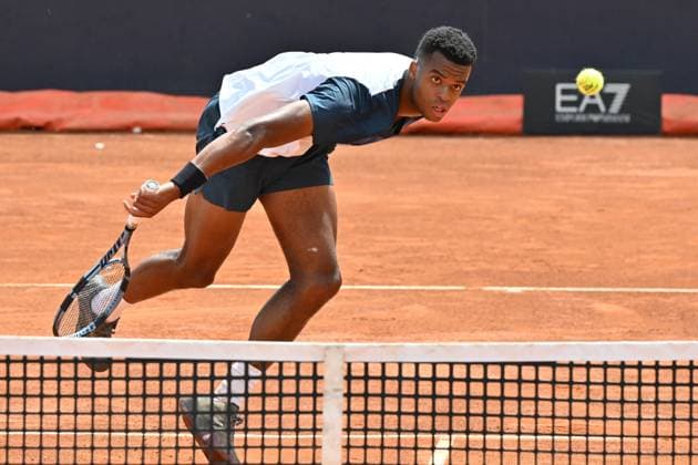 Foto IPP Roberto Ramaccia Roma 7 5 2025 Tennis Internazionali Bnl d’Italia 2025 Nella foto Giovanni Mpetshi Perricard (FRA) in azione durante la partita Italy Photo Press - World Copyright Roma italy Italia ITALY  Copyright: xR4924_italyphotopressx