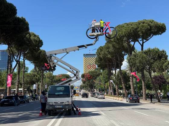 Giro d Italia in Albania Municipality workers put cartoon figures in shape of a bicycle at the main boulevard in Tirana, Albania, on May 07, 2025. Tirana will be the central hub for event activities of Giro d Italia, including the team presentation and the finish lines of the first two stages. Tirana Albania Copyright: xMatrixxImages ArmandoxBabanix 