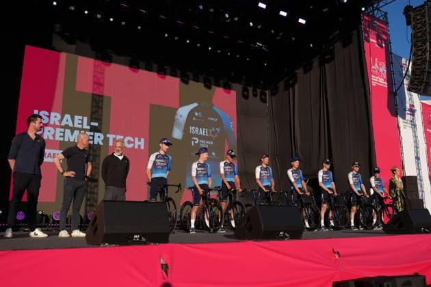 Team Israel - Premier Tech during the teams presentation ahead of the Giro d™Italia cycling race in Tirana. The race starts on Friday, May 9, with the first stage over 160 km, from Durazzo (Durres) to Tirana (Tirane), Albania- Wednesday, May 7, 2025. - cycling.  Copyright: xMassimoxPaolone LaPressex