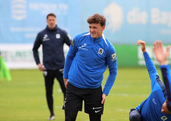Football, Men, 3 Liga, Season 2024 2025, TSV 1860 Munich, Training Lukas Reich TSV 1860 Munich head, upper body
