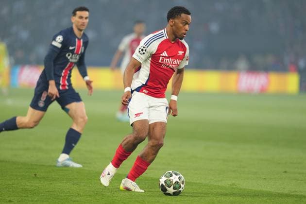 Jurrien Timber of Arsenal Paris Saint-Germain v Arsenal, UEFA Champions League, Semi Final, Second Leg, Football, Parc des Princes, Paris, France - 07 May 2025 EDITORIAL USE ONLY No use with unauthorised audio, video, data, fixture lists, club league logos or live services. Online in-match use limited to 120 images, no video emulation. No use in betting, games or single club league player publications. Copyright: xDavexWinter Shutterstockx 15288067y