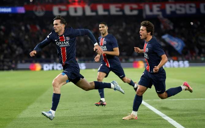 Paris Saint-Germain v Arsenal FC - UEFA Champions League 2024 25 Semi Final Second Leg Fabian Ruiz and Joao Neves of Paris Saint-Germain celebrates 1st goal during the UEFA Champions League 2024 25 Semi Final Second Leg match between Paris Saint-Germain and Arsenal FC at Parc des Princes on May 7, 2025 in Paris, France. Paris Parc des Princes France France Copyright: xNealxSimpson Sportsphoto APLx 14126523