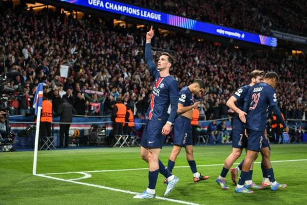Champions League PSG vs Arsenal FC - FA Paris Saint-Germain’s midfielder Fabian Ruiz celebrates with teammates after scoring a goal during the UEFA Champions League football match between Paris Saint-Germain and Arsenal FC at the Parc des Princes Stadium in Paris on May 7, 2025. Photo by Firas Abdullah ABACAPRESS.COM Paris Ile-de-France France  Copyright: xAbdullahxFiras ABACAx