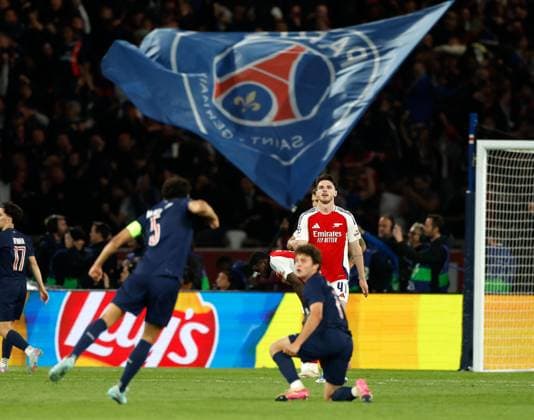 Declan Rice of Arsenal reacts after the 2nd PSG goal Paris Saint-Germain v Arsenal, Football, UEFA Champions League, Semi-Final 2nd Leg, Parc des Princes, Paris, France - 07 05 2025 Editorial use only  Copyright: xMattxImpey Shutterstockx 15289021u