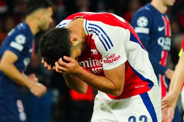 Mikel Merino of Arsenal shows a look of dejection after failing to score from a header in front of goal Paris Saint-Germain v Arsenal, UEFA Champions League, Semi Final, Second Leg, Football, Parc des Princes, Paris, France - 07 May 2025 EDITORIAL USE ONLY No use with unauthorised audio, video, data, fixture lists, club league logos or live services. Online in-match use limited to 120 images, no video emulation. No use in betting, games or single club league player publications. Copyright: xJavierxGarcia Shutterstockx 15288068dv