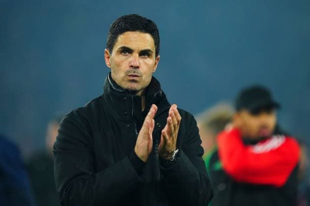 Arsenal manager Mikel Arteta shows a look of dejection at full-time Paris Saint-Germain v Arsenal, UEFA Champions League, Semi Final, Second Leg, Football, Parc des Princes, Paris, France - 07 May 2025 EDITORIAL USE ONLY No use with unauthorised audio, video, data, fixture lists, club league logos or live services. Online in-match use limited to 120 images, no video emulation. No use in betting, games or single club league player publications. Copyright: xJavierxGarcia Shutterstockx 15288068ef