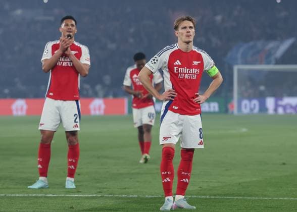 Paris, France, 7th May 2025. Martin Odegaard of Arsenal reacts following the Paris Saint Germain vs Arsenal UEFA Champions League match at Le Parc des Princes, Paris. Picture credit should read: David Klein Sportimage EDITORIAL USE ONLY. No use with unauthorised audio, video, data, fixture lists, club league logos or live services. Online in-match use limited to 120 images, no video emulation. No use in betting, games or single club league player publications. SPI_054_DK_PARIS_ST_GERMAIN_V_ARSENALA SPI-3913-0063