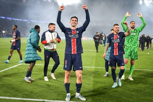 Champions League PSG vs Arsenal FC - celebrations - FA Paris Saint-Germain’s midfielder Fabian Ruiz celebrates at the end of the UEFA Champions League football match between Paris Saint-Germain and Arsenal FC at the Parc des Princes Stadium in Paris on May 7, 2025. Photo by Firas Abdullah ABACAPRESS.COM Paris Ile-de-France France  Copyright: xAbdullahxFiras ABACAx