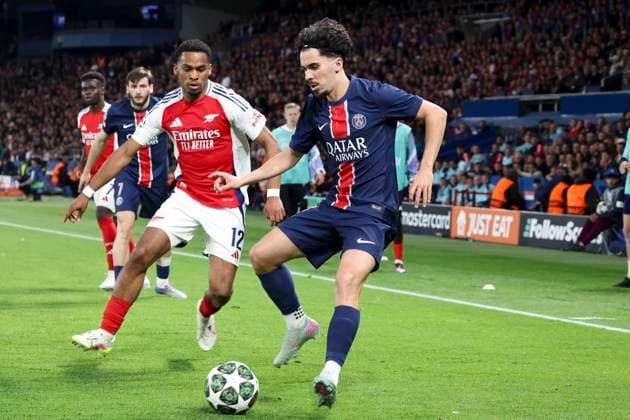 FOOTBALL : Paris Saint Germain Vs Arsenal - Ligue des Champions - 07 05 2025 Vitinha (PSG) Vs Jurrien Timber (Arsenal) ParisFrance  Copyright: xMichtofx