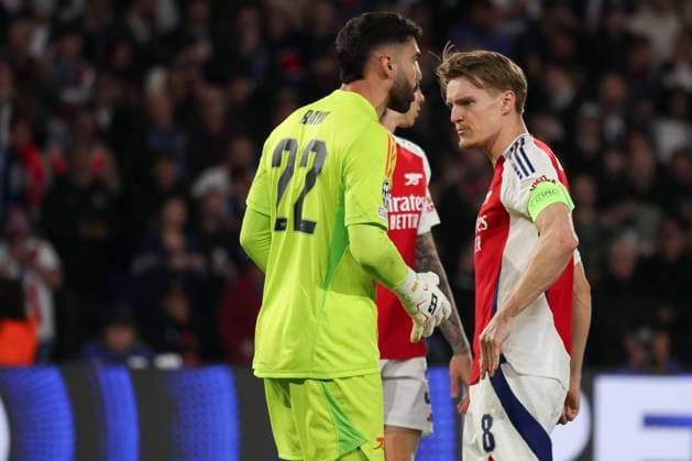 FOOTBALL : Paris Saint Germain Vs Arsenal - Ligue des Champions - 07 05 2025 David Raya (Arsenal) - Martin Odegaard (Arsenal) ParisFrance  Copyright: xMichtofx