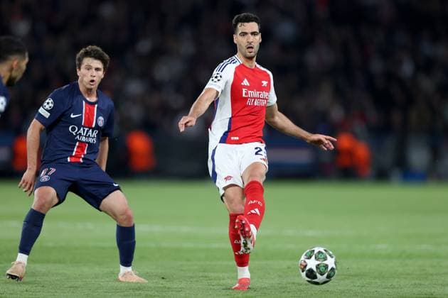 PSG gegen Arsenal UEFA Champions League 07. Mai 2025 Paris UEFA Champions League Paris Saint Germain gegen Arsenal FC Mikel Merino von Arsenal Foto Mark Leech Paris UK  Copyright: xMarkxLeechxOffside