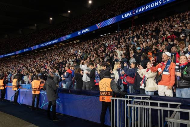 Paris Saint-Germain v Arsenal Paris Saint-Germain fans, supporters during the Paris Saint-Germain v Arsenal UEFA Champions League Semi-final 2nd leg at the Parc de Princes, Paris, France on 7 May 2025 Credit: Ian Stephen Every Second Media Editorial use only. All images are copyright Every Second Media Limited. No images may be reproduced without prior permission. Copyright: xIMAGO EveryxSecondxMediax ESM-1469-0055 IanxStephenx xEveryxSecondxMediax