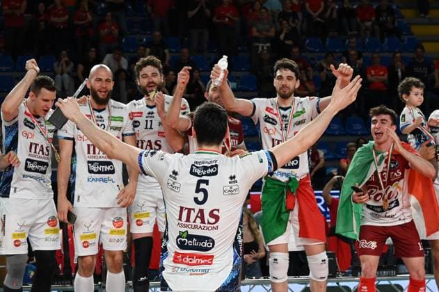 VOLLEY - Superlega Serie A - Playoff Scudetto - Final - Cucine Lube Civitanova vs Itas Trentino Itas Trentino s awards ceremony during Playoff Scudetto - Final - Cucine Lube Civitanova vs Itas Trentino, Volleyball Italian Serie A Men Superleague match in Civitanova Marche, Italy, May 07 2025 Civitanova Marche Italy  Copyright: xIPAxSport ABACAx