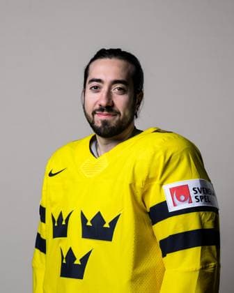 250508 Mika Zibanejad of Sweden poses for a portrait ahead of the 2025 IIHF Ice Hockey World Championship on May 8, 2025 in Stockholm Editors note Background has been retouched Photo Joel Marklund BILDBYRAN kod JM JM0670 bbeng ishockey ice hockey ishockey vm 2025 vm 2025 iihf world championship porträtt sverige sweden  Copyright: JOELxMARKLUND BB250508JM009