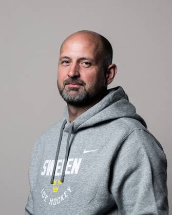250508 Assistant coach Anders Sörensen of Sweden poses for a portrait ahead of the 2025 IIHF Ice Hockey World Championship on May 8, 2025 in Stockholm Editors note Background has been retouched Photo Joel Marklund BILDBYRAN kod JM JM0670 bbeng ishockey ice hockey ishockey vm 2025 vm 2025 iihf world championship porträtt sverige sweden  Copyright: JOELxMARKLUND BB250508JM052