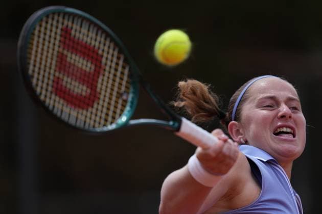Jelena Ostapenko (LAT) during the 3th round against Rebecca Sramkova (SVK) of the WTA, Tennis Damen Master 1000 Internazionali BNL d™Italia tournament at Foro Italico on May 08, 2025 (Alfredo Falcone LaPresse)  Copyright: xAlfredoxFalcone LaPressex