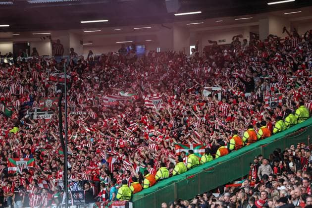 UEFA Europa League Semi-final Manchester United, ManU v Athletic Bilbao Real Bilbao fans during the UEFA Europa League Semi-final match Manchester United vs Athletic Bilbao at Old Trafford, Manchester, United Kingdom, 8th May 2025 (Photo by Mark Cosgrove News Images) Manchester Old Trafford Greater Manchester United Kingdom Copyright: xMarkxCosgrove NewsxImagesx