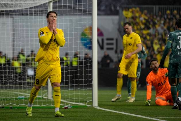 UEFA Europa leauge 2024 2025 Bodo Glimt Tottenham Bodo 20250508 Bodo Glimts Kasper Hogh during the UEFA Europa League between Bodo Glimt and Tottenham at Aspmyra Stadium Photo Stian Lysberg Solum NTB Bodo Norge EDITORIAL USE ONLY RESTRICTED USE FOR BETTING COMPANIES  Copyright: xStianxLysbergxSolumx xNTBx