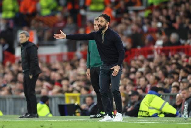 Manchester United, ManU FC v Athletic Club Bilbao Manchester United Manager Ruben Amorim gestures during the Manchester United FC v Athletic Club Bilbao UEFA Europa League Semi-Final 2nd leg match at Old Trafford, Manchester, England, United Kingdom on 8 May 2025 Credit: Phil Duncan Every Second Media Editorial use only. All images are copyright Every Second Media Limited. No images may be reproduced without prior permission. Copyright: xIMAGO EveryxSecondxMediax ESM-1472-0029 PhilxDuncanx xEveryxSecondxMediax