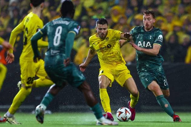 UEFA Europa leauge 2024 2025 Bodo Glimt Tottenham Bodo 20250508 Bodo Glimts Fredrik Bjorkan and Tottenhams Dejan Kulusevski during the UEFA Europa League between Bodo Glimt and Tottenham at Aspmyra Stadium Photo Mats Torbergsen NTB Bodo Norge EDITORIAL USE ONLY RESTRICTED USE FOR BETTING COMPANIES  Copyright: xMatsxTorbergsenx xNTBx