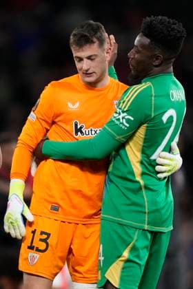 Manchester United, ManU v Athletic Club - UEFA Europa League 2024 25 Semi Final Second Leg Julen Agirrezabala goalkeeper of Athletic Club and Spain and Andre Onana goalkeeper of Manchester United and Cameroon talk after the UEFA Europa League 2024 25 Semi Final Second Leg match between Manchester United and Athletic Club at Old Trafford on May 8, 2025 in Manchester, United Kingdom. Manchester England United Kingdom  Copyright: xJosexBretonx originalFilename:bretonhernandez-manchest250508_npnOd.jpg