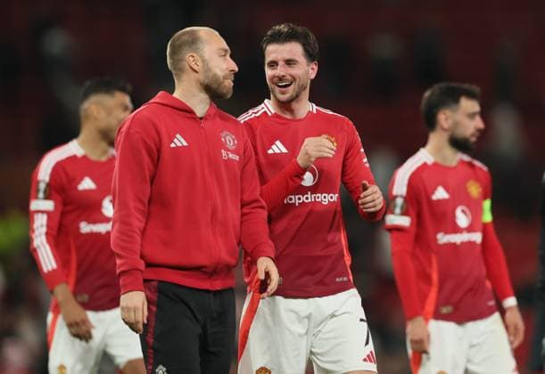 Football - 2024 2025 UEFA Europa League - Semi-Finals - Second Leg - Manchester United, ManU vs Athletic Club, Bilbao - Old Trafford - Thursday 8th May 2025 Mason Mount of Manchester United celebrates at the end of the match 