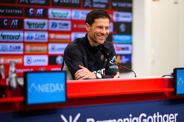 Sport Themen der Woche KW19 Sport Bilder des Tages LEVERKUSEN, GERMANY - 9 MAY, 2025: - Xabi Alonso. press conference, PK, Pressekonferenz The Bundesliga match Bayer 04 Leverkusen vs Borusssia Dortmund at BayArena.  Copyright: xx