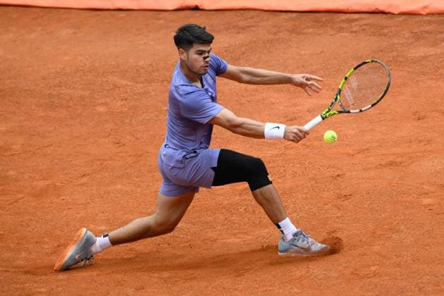 TENNIS - Internazionali di Tennis - Internazionali BNL d Italia Carlos Alcaraz (ESP) during the second round against Dusan Lajovic (SRB) of the ATP, Tennis Herren Master 1000 Internazionali BNL d Italia tournament at Foro Italico on May 09, 2025 Fabrizio Corradetti LiveMedia Rome Italy  Copyright: xIPAxSport ABACAx
