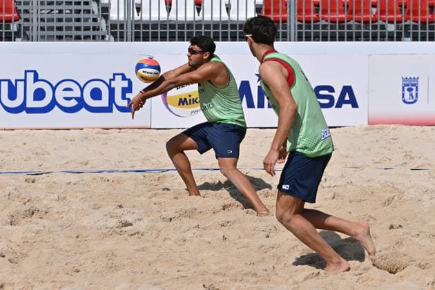 May 9, 2025, Madrid, Madrid, Spain: 1 ALVARO VIERA (ESP) 2 ANTONIO SAUCEDO (ESP) competes during the World Beach ProTour Futures volleyball match between SPAIN and NORWAY at Parque Deportivo Puerta de Hierro on May 09, 2025 in Madrid, Spain. Madrid Spain - ZUMAc312 20250509_zsp_c312_021 Copyright: xOscarxManuelxSanchezx