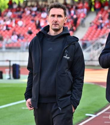 09 05 2025 Soccer Season 2024 2025 2 Soccer Bundesliga 33 Matchday 1 FC Nürnberg FCN Club 1 FC Köln Sportfoto Zink xwoxzix DFL regulations prohibit any use of photographs as image sequences and or quasi video only for editorial use Miroslav Miro Klose Trainer 1 FC Nürnberg FCN
