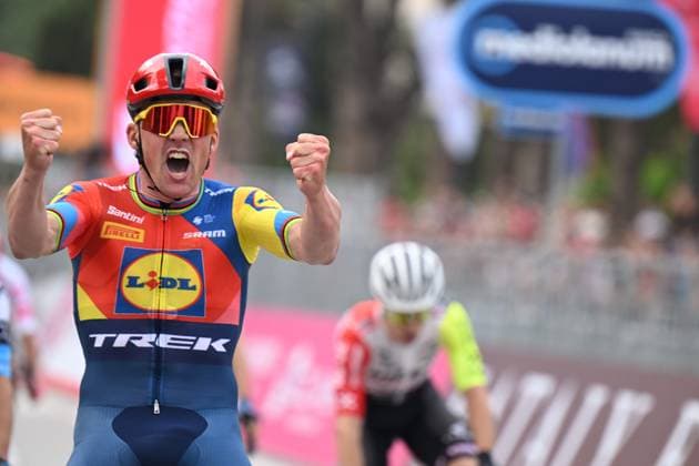 09-05-2025 Giro D italia; Tappa 01 Durres - Tirana; 2025, Lidl - Trek; Pedersen, Mads; Tirana; 