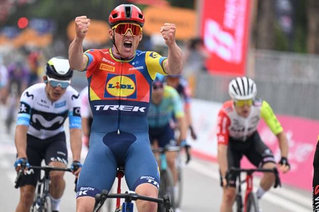 09-05-2025 Giro D italia; Tappa 01 Durres - Tirana; 2025, Lidl - Trek; Pedersen, Mads; Tirana; 