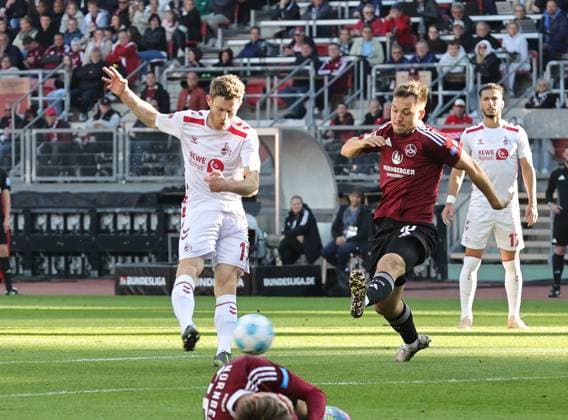 09 05 2025 Soccer season 2024 2025 2 Soccer Bundesliga 33 Matchday 1 FC Nürnberg FCN Club 1 FC Köln Sportfoto Zink DaMa xdaxmax DFL regulations prohibit any use of photographs as image sequences and or quasi video only for editorial use Florian Kainz 11, FC Köln mit Torschuss gg Julian Justvan 10, 1 FC Nürnberg FCN