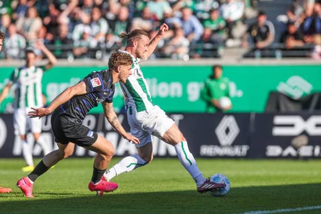 09 05 2025, Soccer, Season 2024 2025, 2 Bundesliga, Matchday 33, Preussen Münster Hertha BSC, f l Linus Jasper Gechter Hertha BSC , Jorrit Hendrix Preußen Münster Münster LVM Arena NRW Germany xRHR PHOTO TRx Copyright: TimxRehbein RHR-FOTOx RHR-FOTO TR