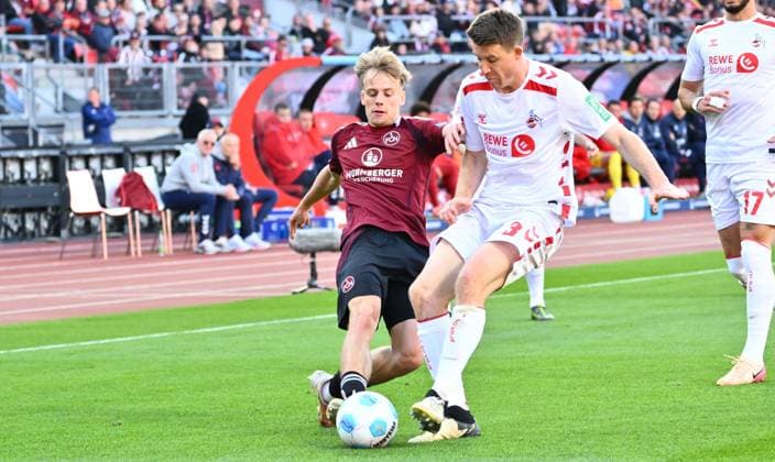 09 05 2025 Soccer season 2024 2025 2 Soccer Bundesliga 33 Matchday 1 FC Nürnberg FCN Club 1 FC Köln Sportfoto Zink xwoxzix DFL regulations prohibit any use of photographs as image sequences and or quasi video only for editorial use Tim Janisch 32, 1 FC Nürnberg FCN Dominique Heintz 3, FC Köln
