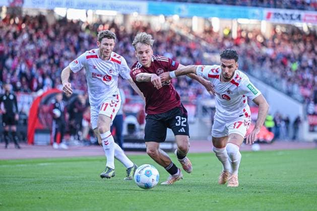09 05 2025, Soccer, 2 Bundesliga, 33 Matchday Season 2024 2025, 1 FC Nürnberg 1 FC Köln, Florian Kainz 1 FC Köln , Tim Janisch 1 FC Nürnberg , Leart Paqarada 1 FC Köln xRHR PHOTO TKx Copyright: RHR-FOTOx RHR-FOTO TK